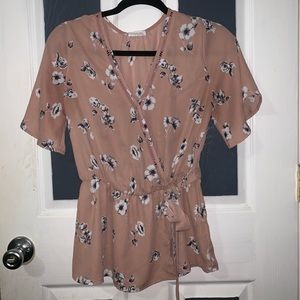 BRAND NEW: Sienna Sky Blouse!